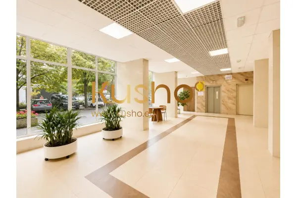 Warszawa, Śródmieście, Centrum, Grzybowska, 3 Pokoje z Opcją 4 | Metro | Parking | Idealne dla Rodziny lub Inwestora
