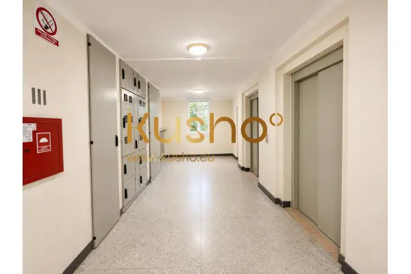 Warszawa, Śródmieście, Centrum, Grzybowska, 3 Pokoje z Opcją 4 | Metro | Parking | Idealne dla Rodziny lub Inwestora